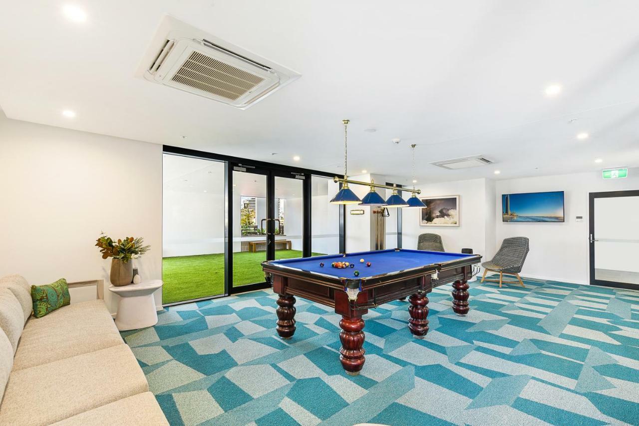 Qube Broadbeach Ocean View Apartments Gold Coast Eksteriør billede