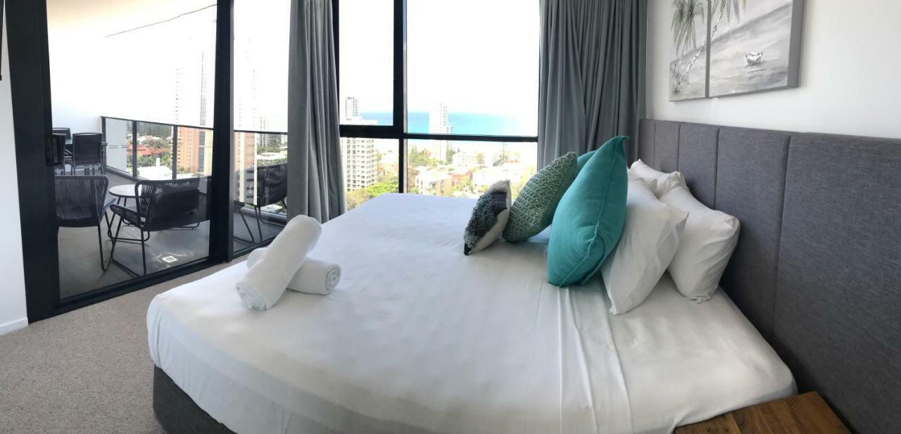 Qube Broadbeach Ocean View Apartments Gold Coast Eksteriør billede