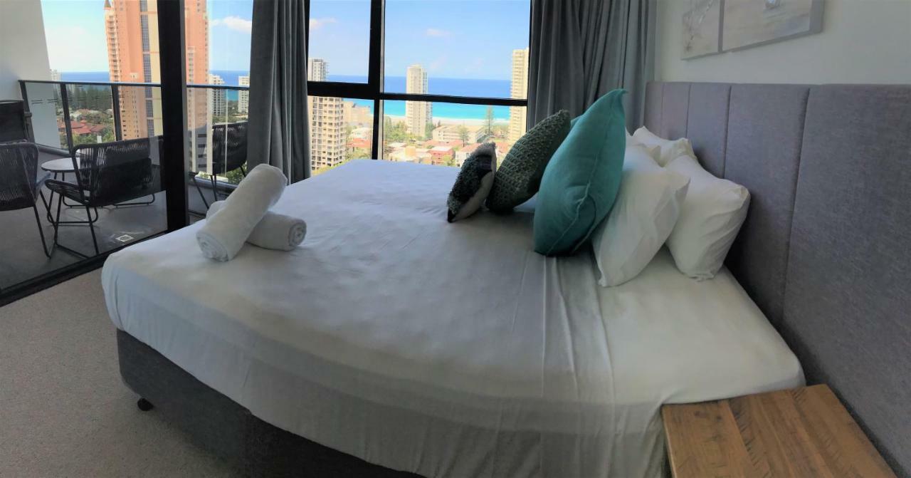 Qube Broadbeach Ocean View Apartments Gold Coast Eksteriør billede