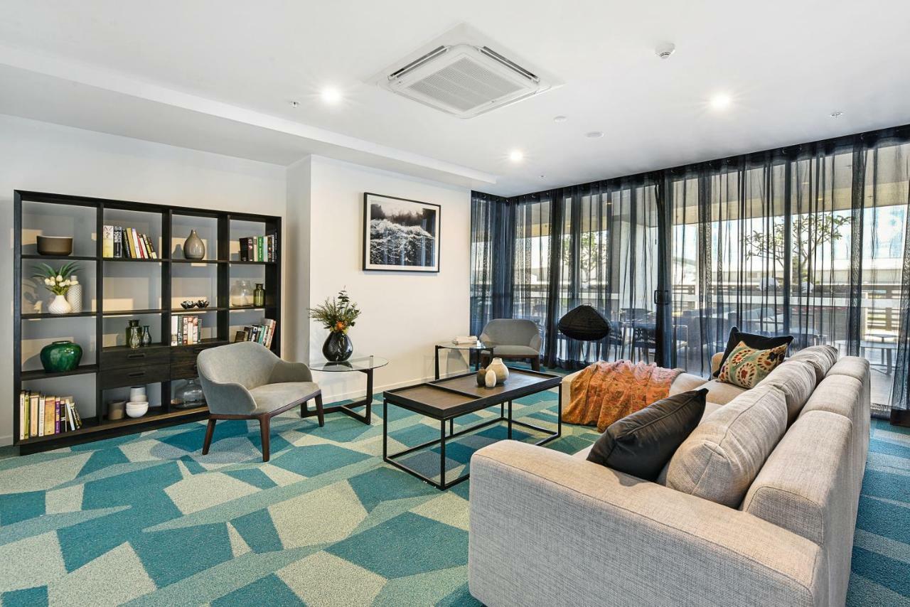 Qube Broadbeach Ocean View Apartments Gold Coast Eksteriør billede