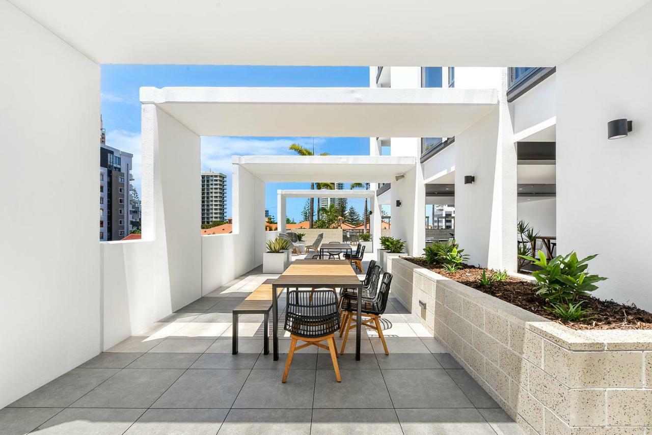 Qube Broadbeach Ocean View Apartments Gold Coast Eksteriør billede