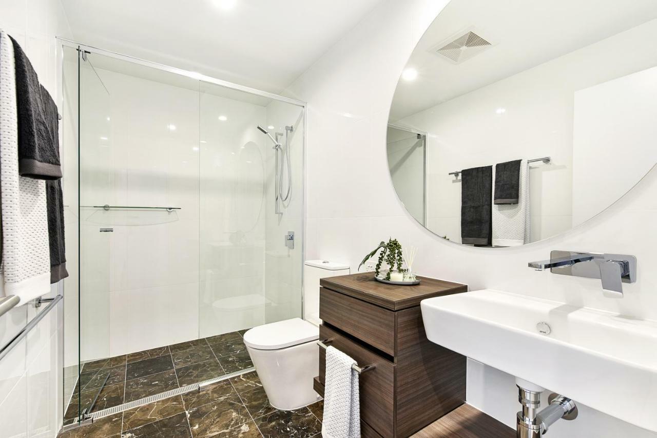 Qube Broadbeach Ocean View Apartments Gold Coast Eksteriør billede