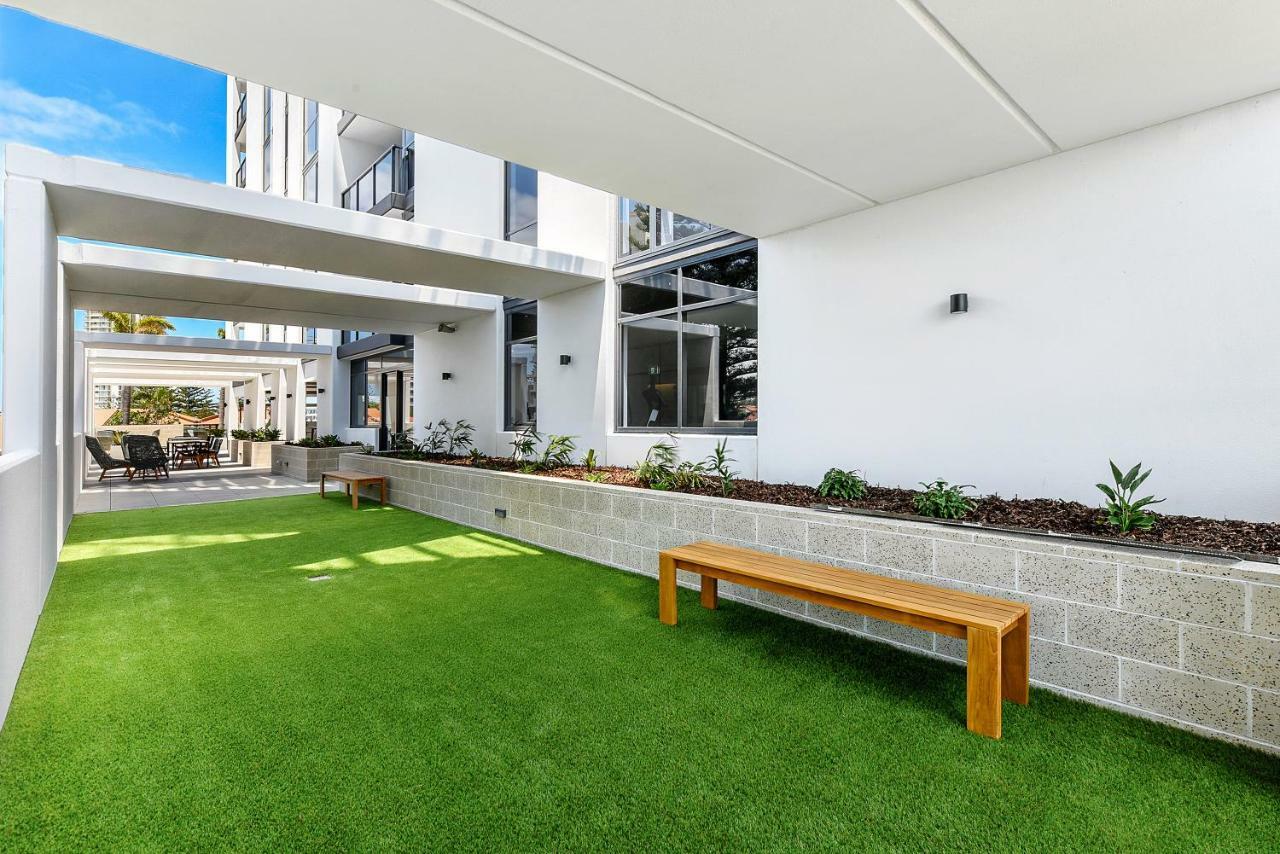 Qube Broadbeach Ocean View Apartments Gold Coast Eksteriør billede